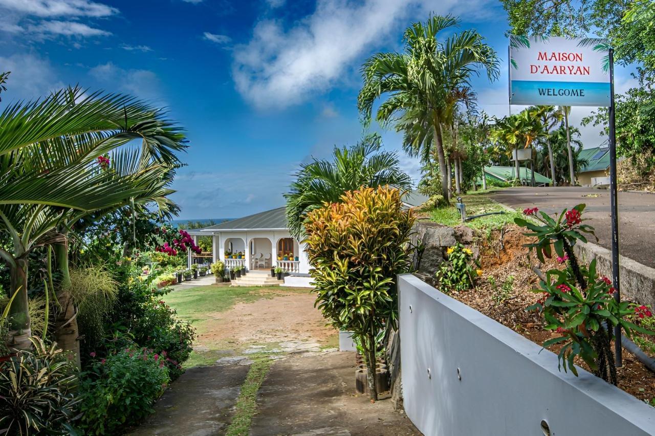Maison D'Aaryan Anse aux Pins Exterior foto